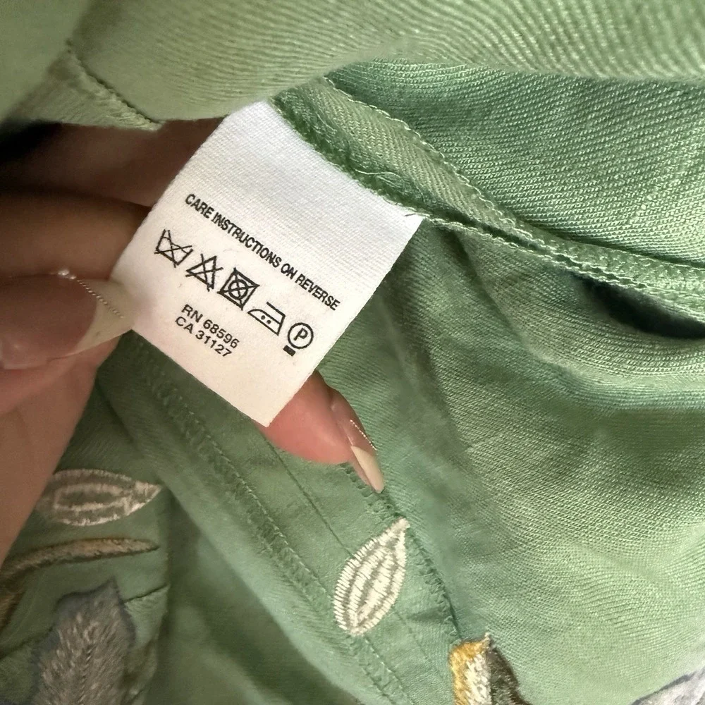 Donna Karen DKNY 100% Linen Embroidered Flowy Green Skirt Women's Size 10 Boho
